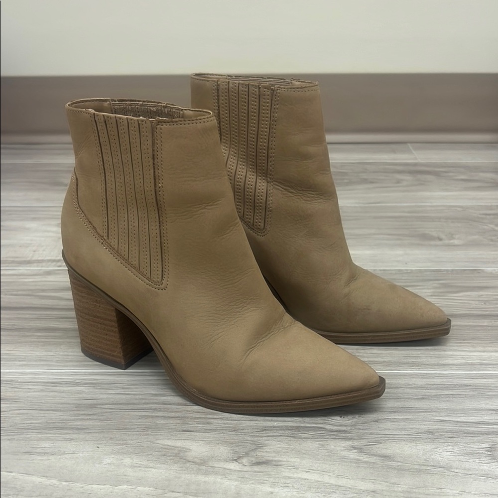 Steve Madden Tan Ankle Booties